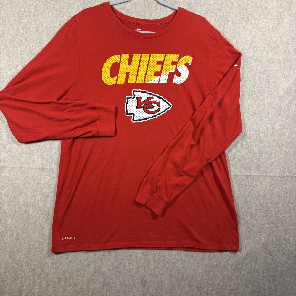 Nike Kansas City Chiefs NFL Men's XL Red Long Sleeve Dri-Fit Shirt